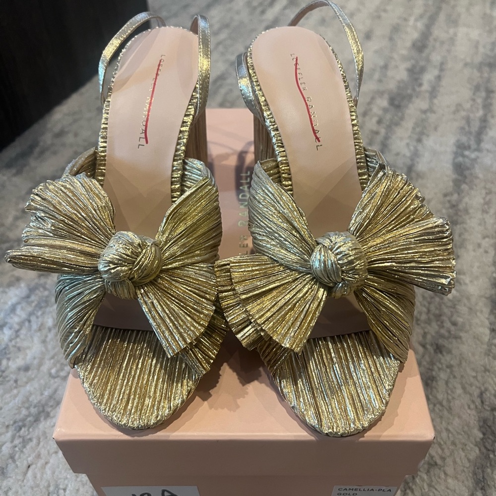 Loeffler Randall Camellia Pleated Knot Sandal in Gold // Size 9